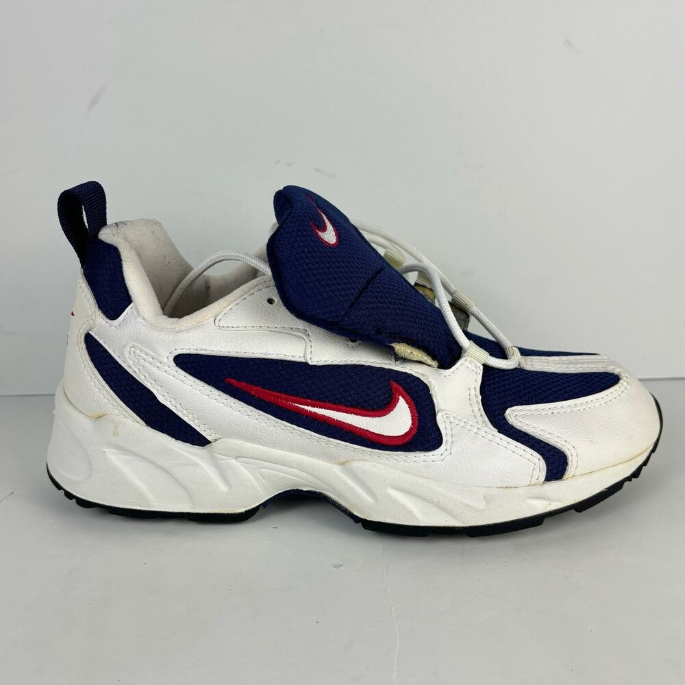 Vintage 90s Deadstock Nike Air Contrail streetwear athletic shoes womens 8.5